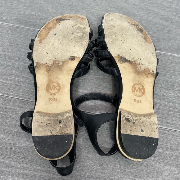 MICHAEL Michael Kors Jackie Chain Link Flat Sandals Black Leather Shoes 5.5 - Picture 10 of 11